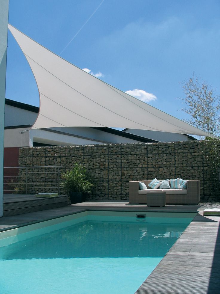 مظلات مسابح الدمام
